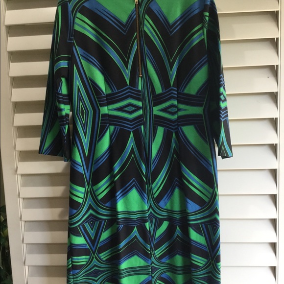 Retro Dress - Picture 4 of 5